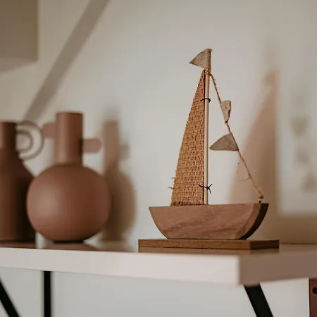 Modern Waterfront Retreat Uitgeest