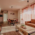 Holiday home Modern Waterfront Retreat Uitgeest